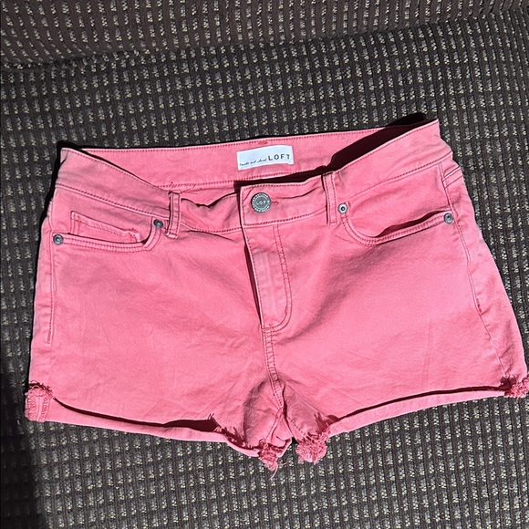 LOFT Pants - LOFT Women's Coral Jean Shorts